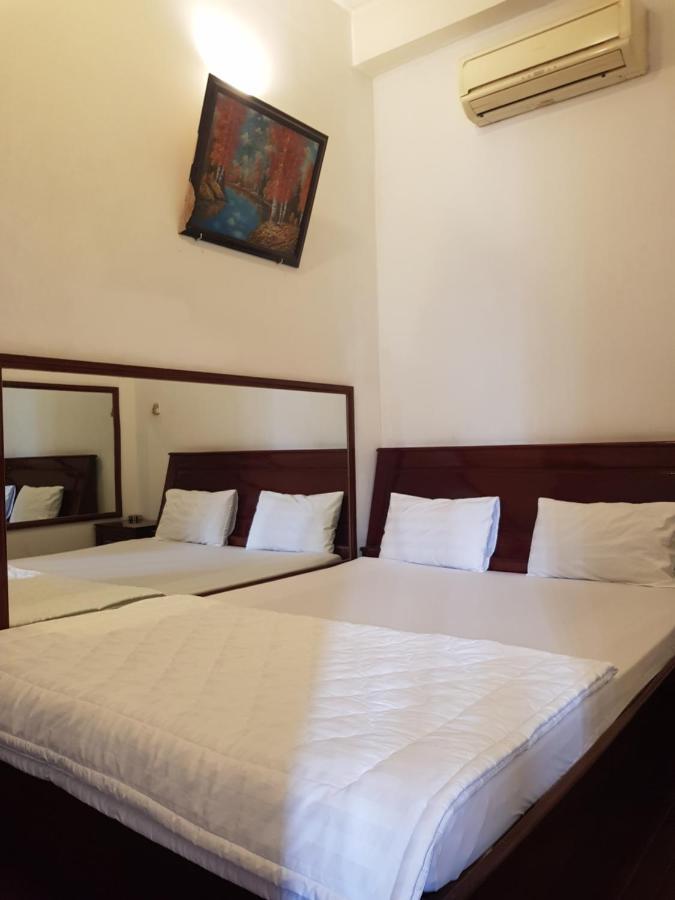 Khách sạn Khach San Nhat Quynh Anh *