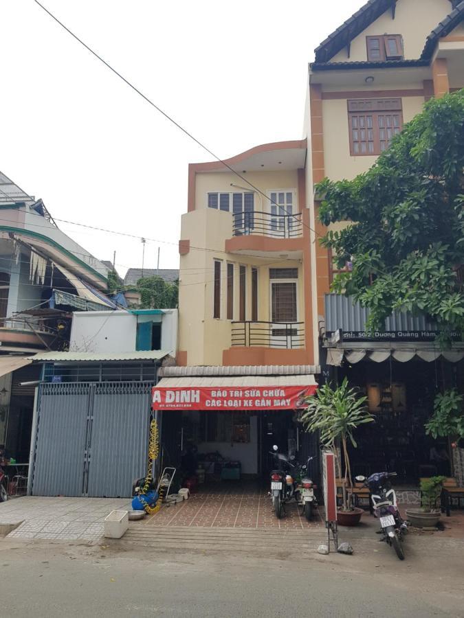 Khach San Nhat Quynh Anh * TP. Hồ Chí Minh