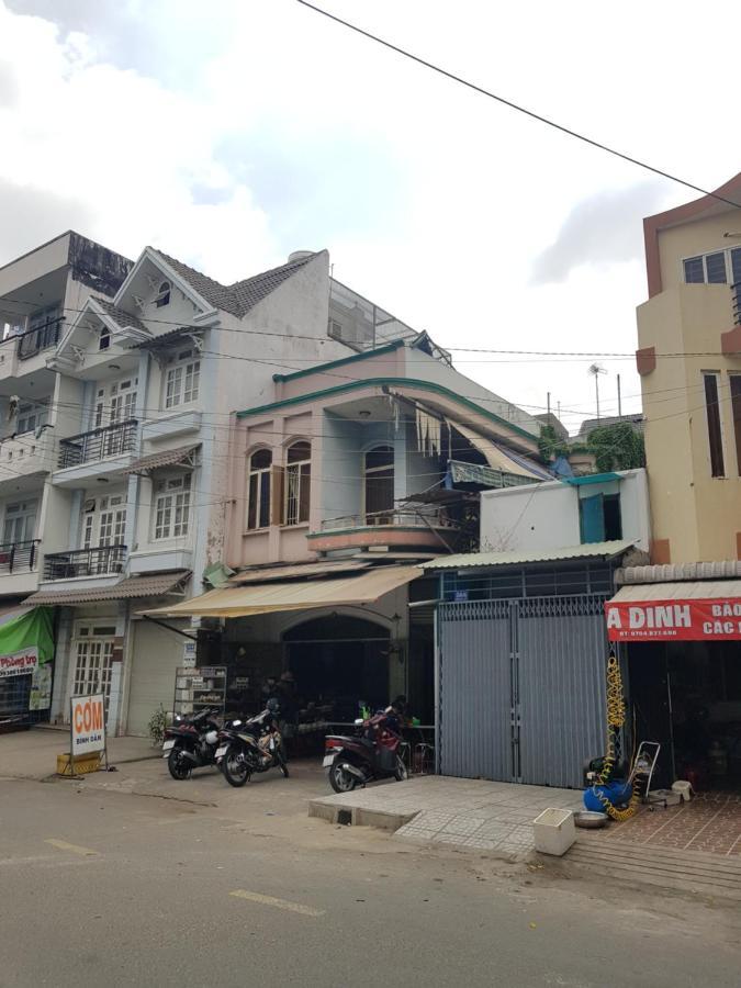 Khách sạn Khach San Nhat Quynh Anh *